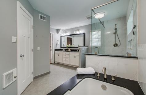10523 Fawnview Drive Houston TX 77070
