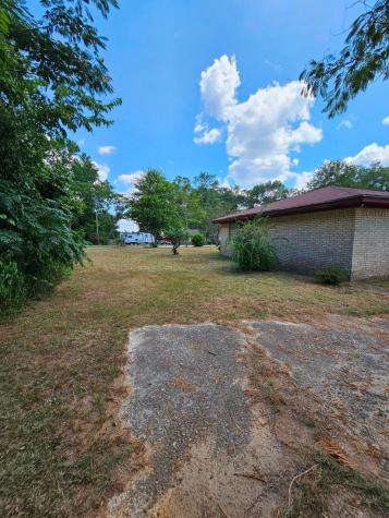 109 Lincoln Street Newton TX 75966