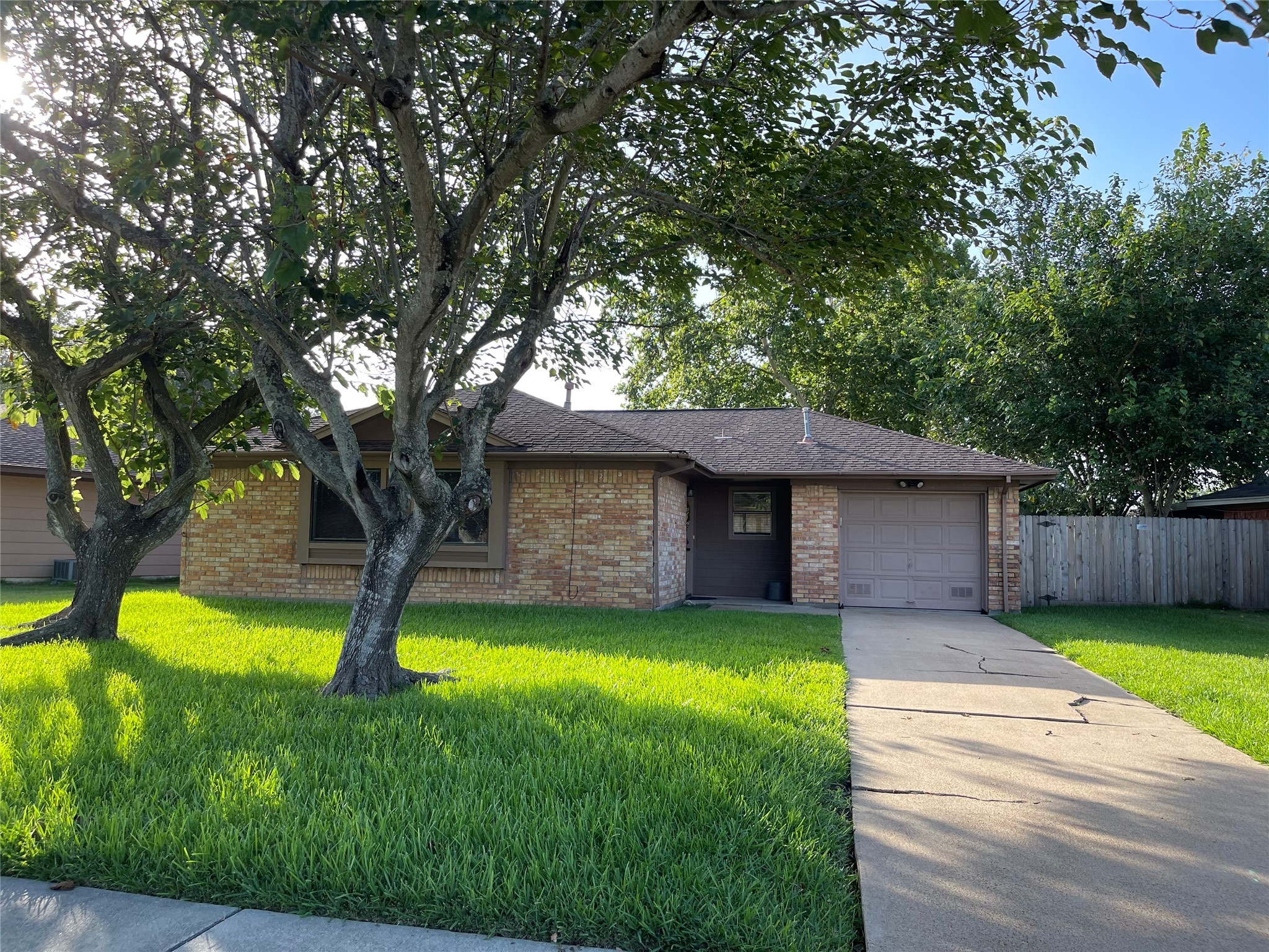8511 Fairbrook Lane La Porte TX 77571