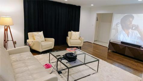 1202 Shadeland Drive Houston TX 77043