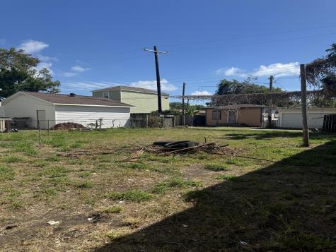 5407-5409 Avenue O Galveston TX 77551