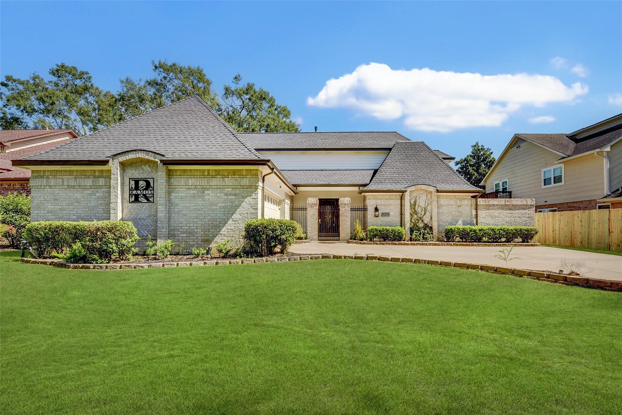 7310 Blenheim Palace Lane Houston TX 77095