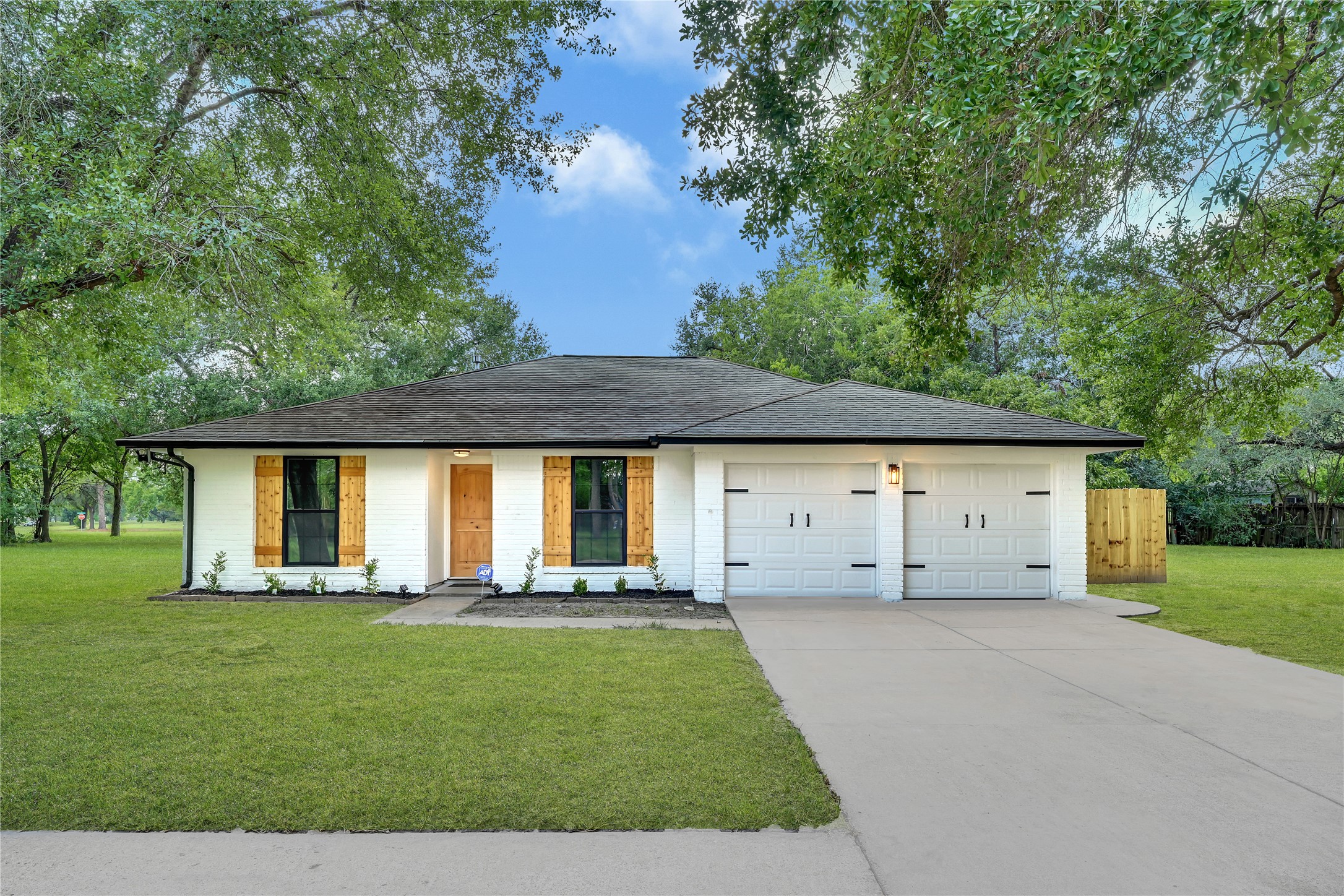 7123 Shady Vale Lane Houston TX 77040