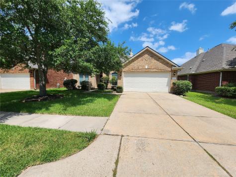 16 Old Presidio Drive Manvel TX 77578