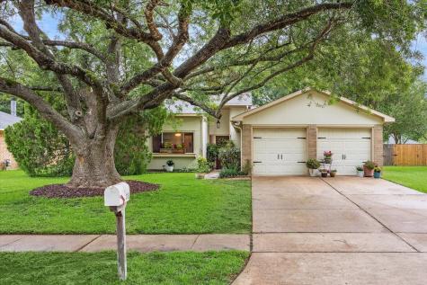 315 Village Creek Drive Webster TX 77598