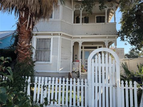 2223 Avenue K Galveston TX 77550