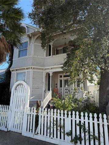 2223 Avenue K Galveston TX 77550