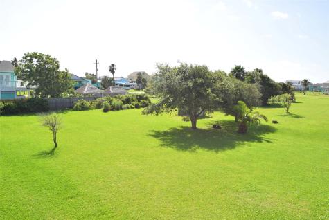 960 Alberdie Drive Crystal Beach TX 77650