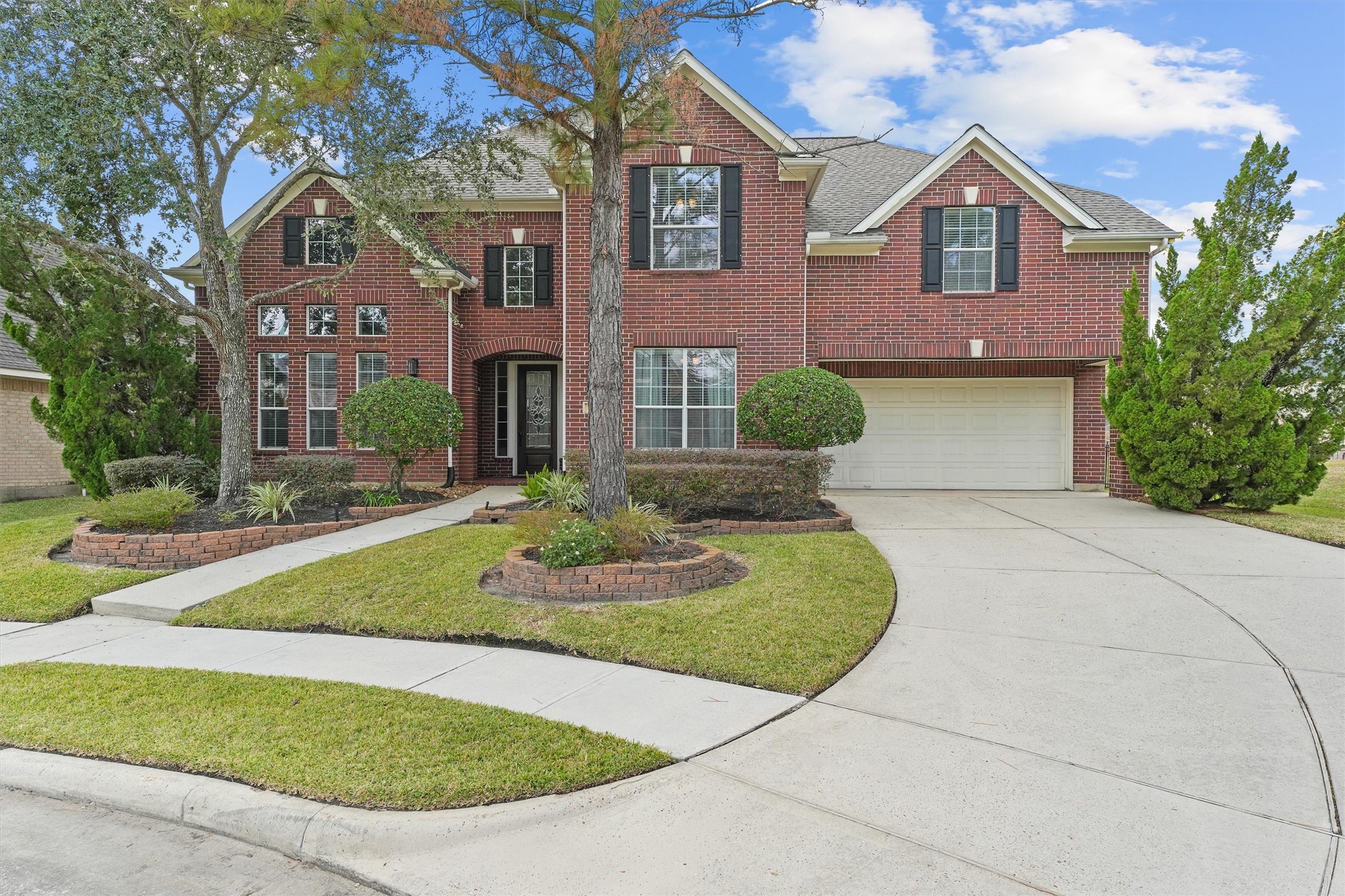 15702 Bellforest Court Houston TX 77044