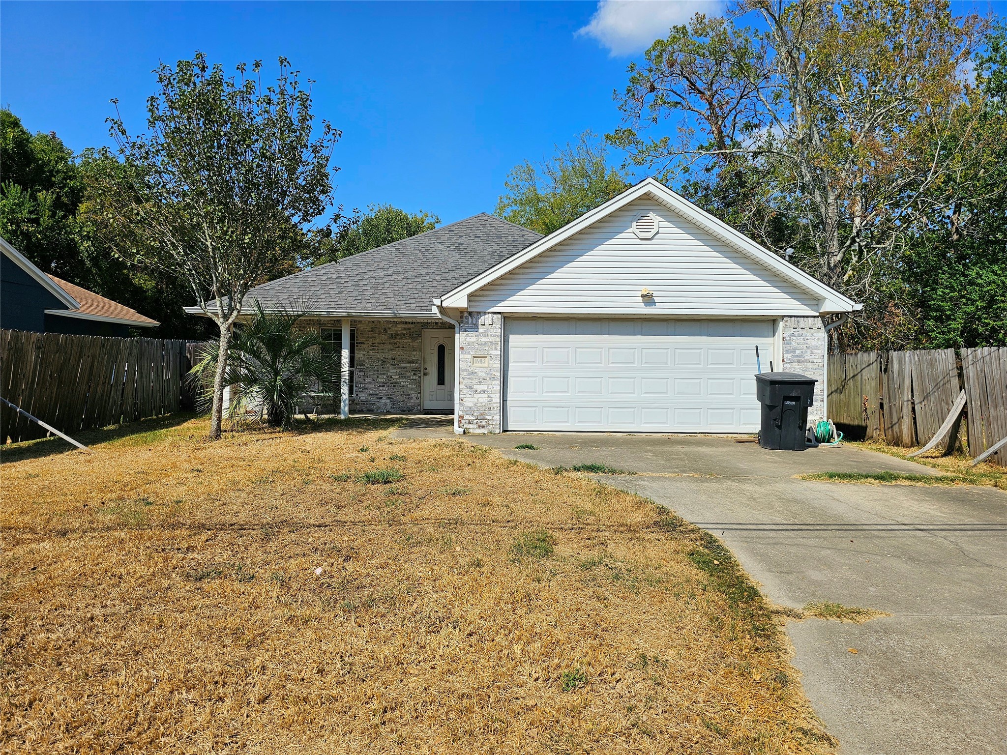 1904 N 21st Street Nederland TX 77627