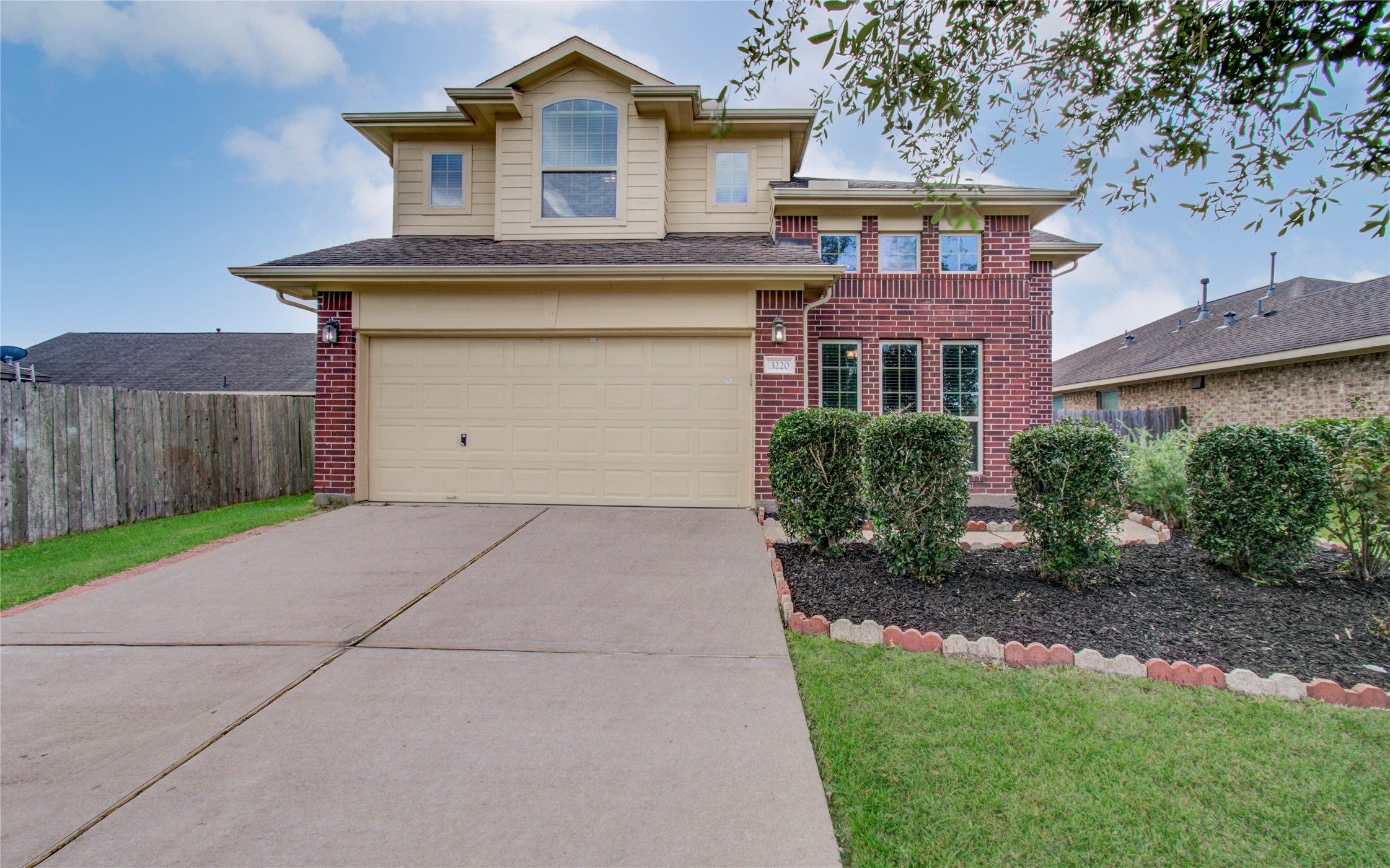 3220 Southern Green Drive Pearland TX 77584