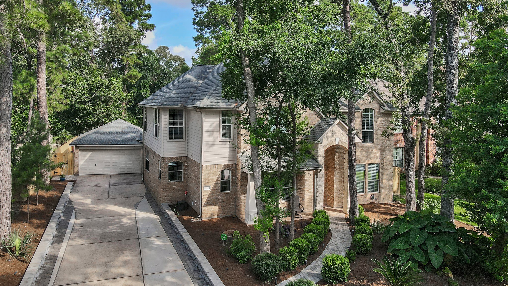 7 Sunny Oaks Place Conroe TX 77385
