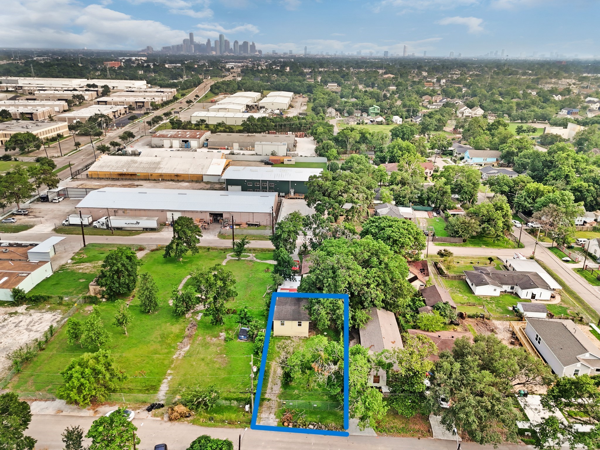 1224 Neyland Street Houston TX 77022