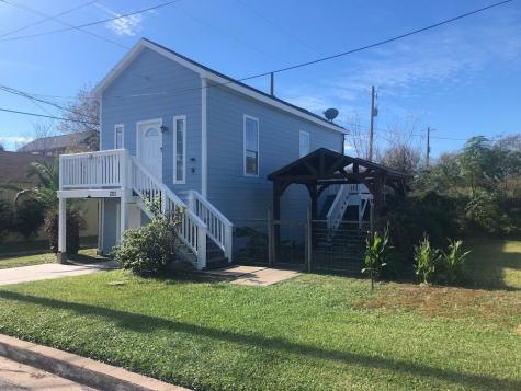 1211 12th Street Galveston TX 77550