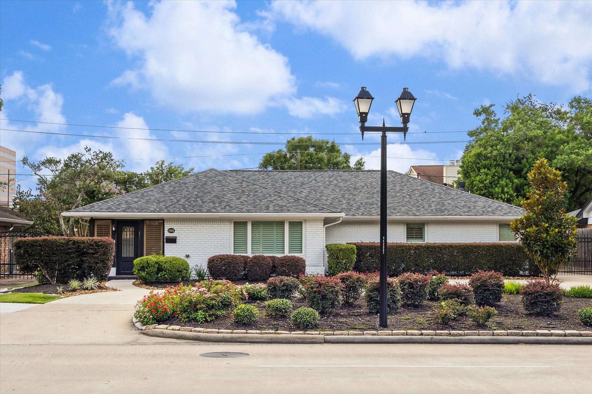 1904 Chimney Rock Road Houston TX 77056