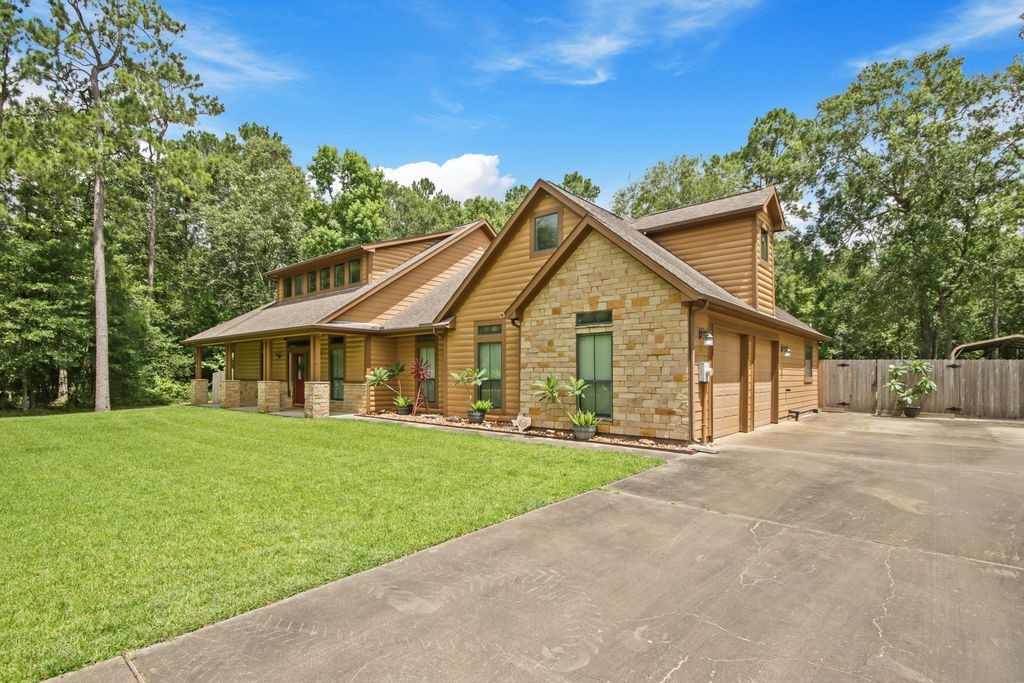 531 Private Road 6350 Dayton TX 77535