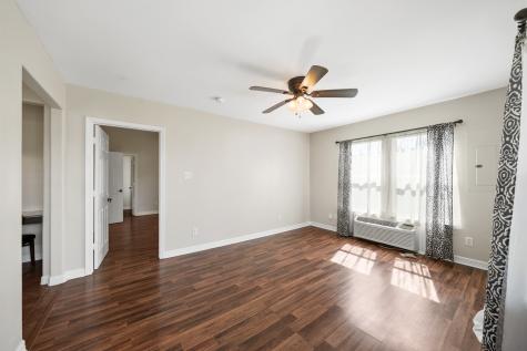 2611 1/2 Violet Street Pasadena TX 77503