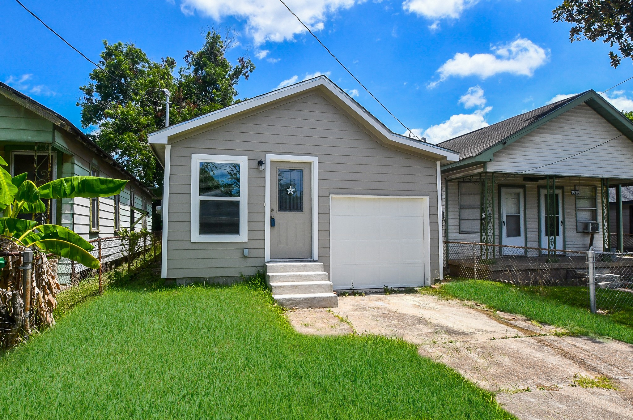 7933 Avenue F Houston TX 77012
