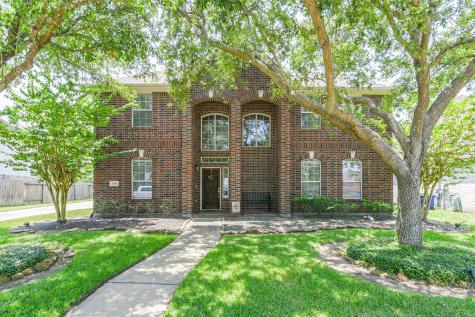 1014 Azalea Pointe League City TX 77573