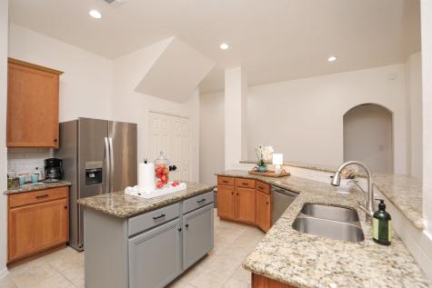 852 Shoal Pointe Lane League City TX 77573