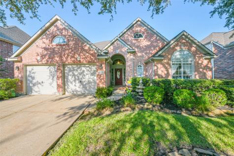 13631 Country Green Court Houston TX 77059