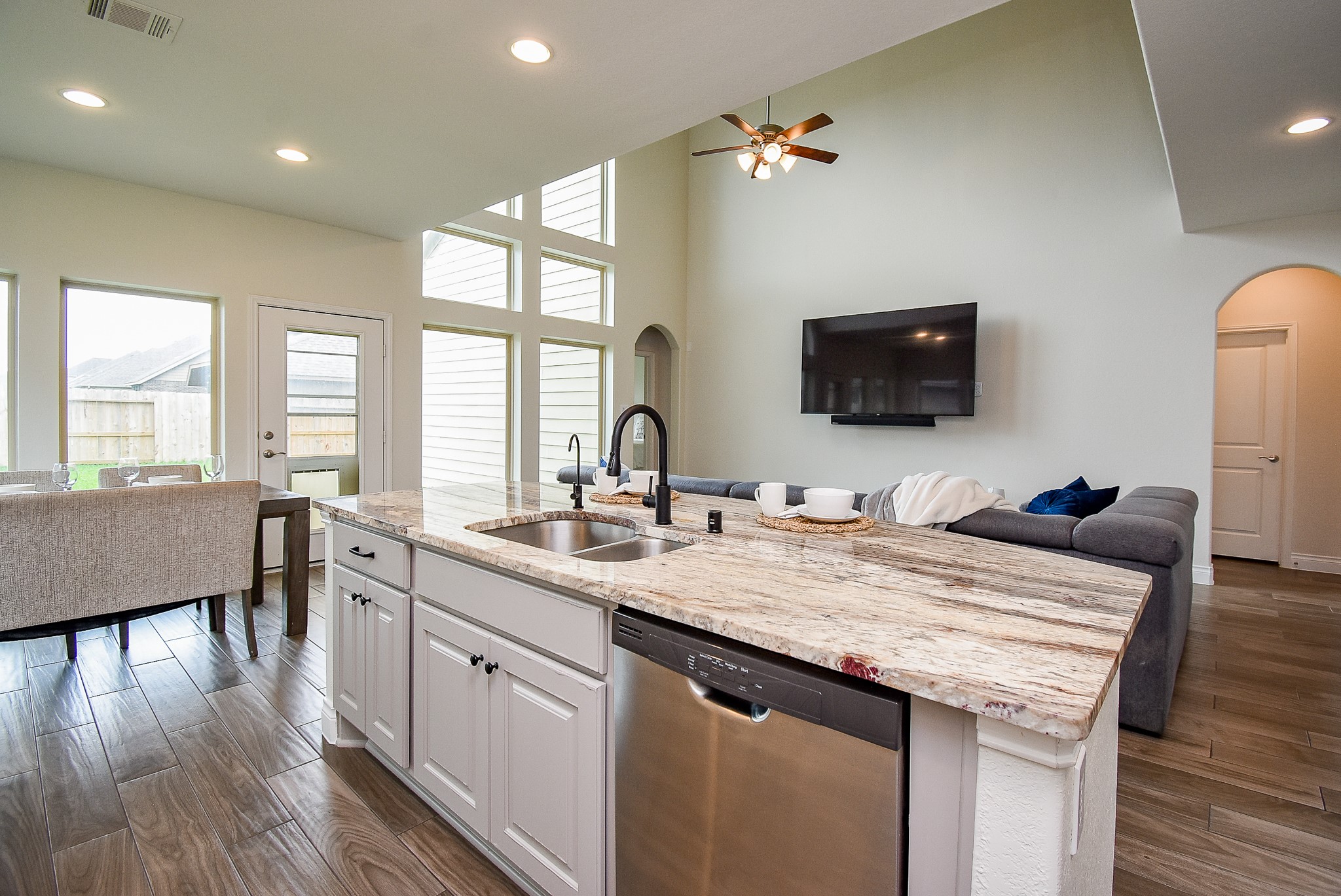 2804 Sable Creek Lane Pearland TX 77584