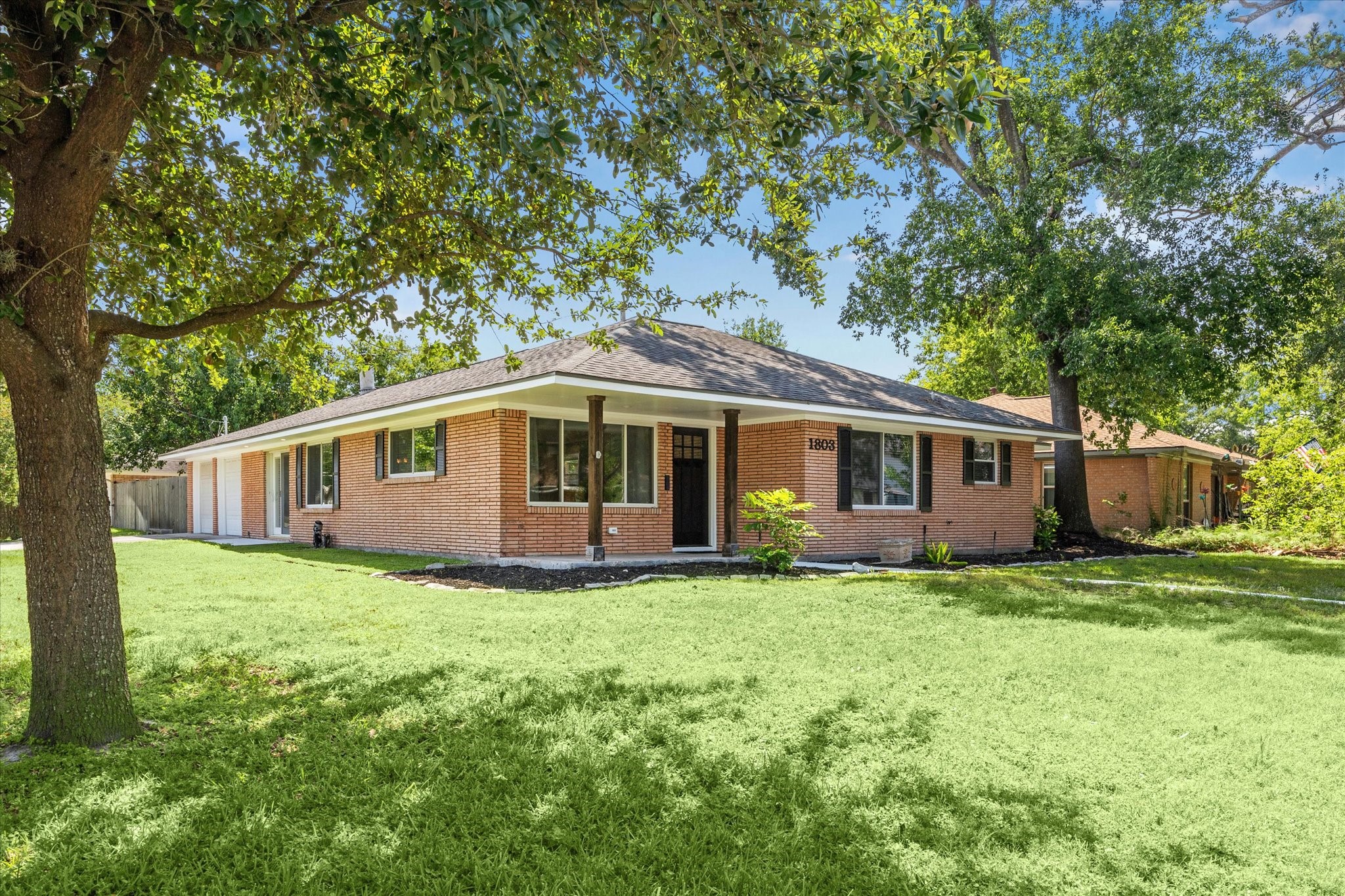 1803 Latexo Drive Houston TX 77018