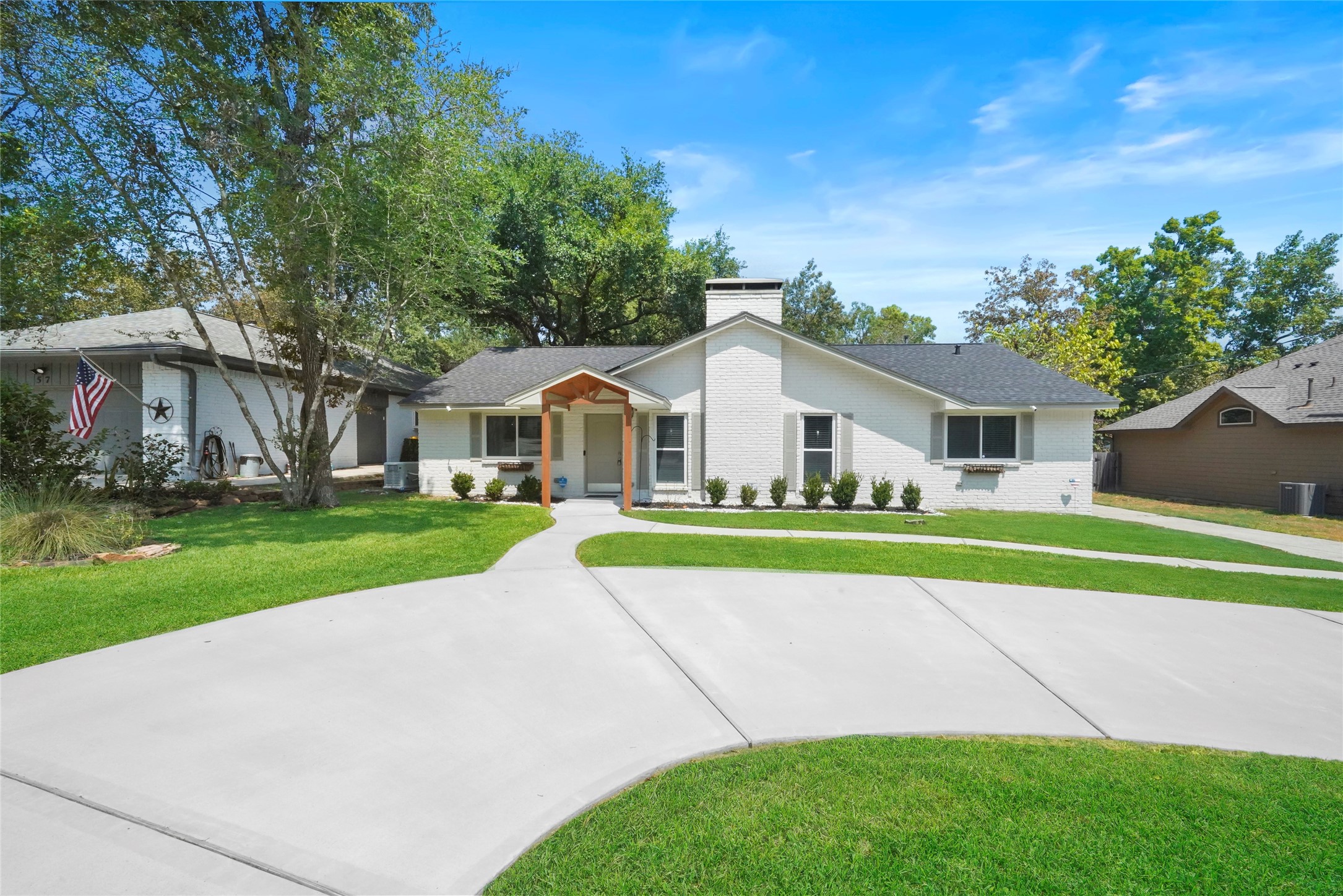 56 Greentree Lane Conroe TX 77304