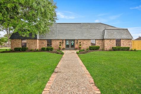 1108 Louise Drive Nederland TX 77627