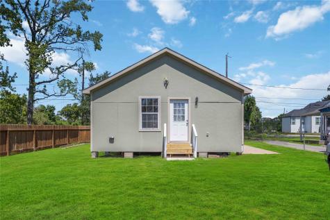 3606 Chickering Street Houston TX 77026