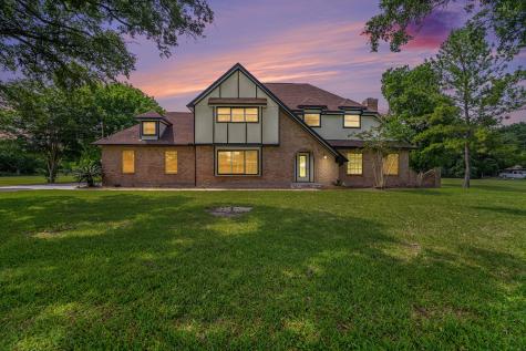 9208 King Drive Manvel TX 77578