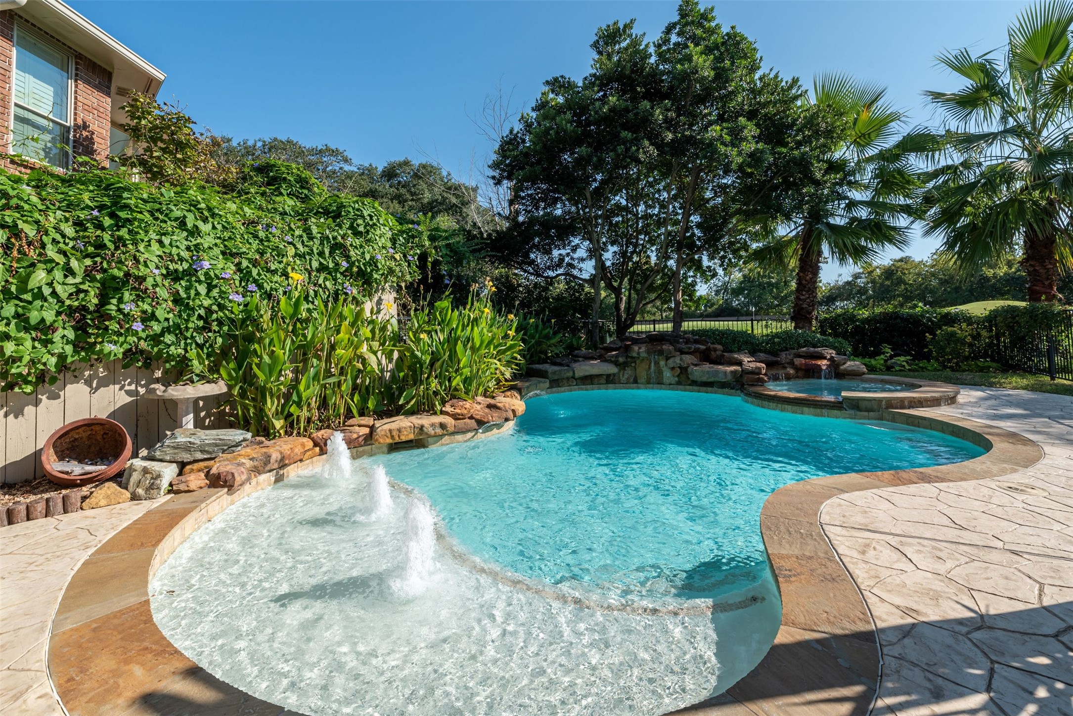 7106 Blenheim Palace Lane Houston TX 77095