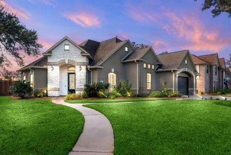51 Snowberry Court Lake Jackson TX 77566