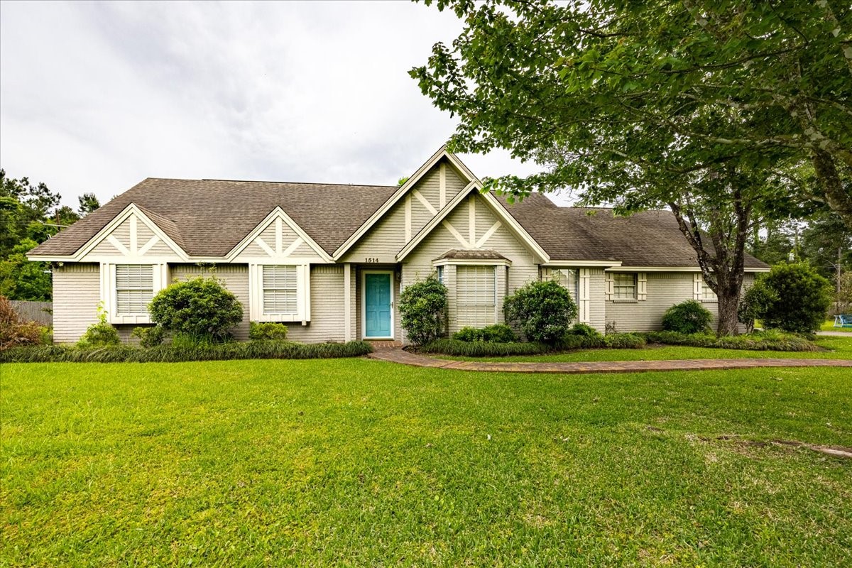 1514 Longfellow Road Orange TX 77630