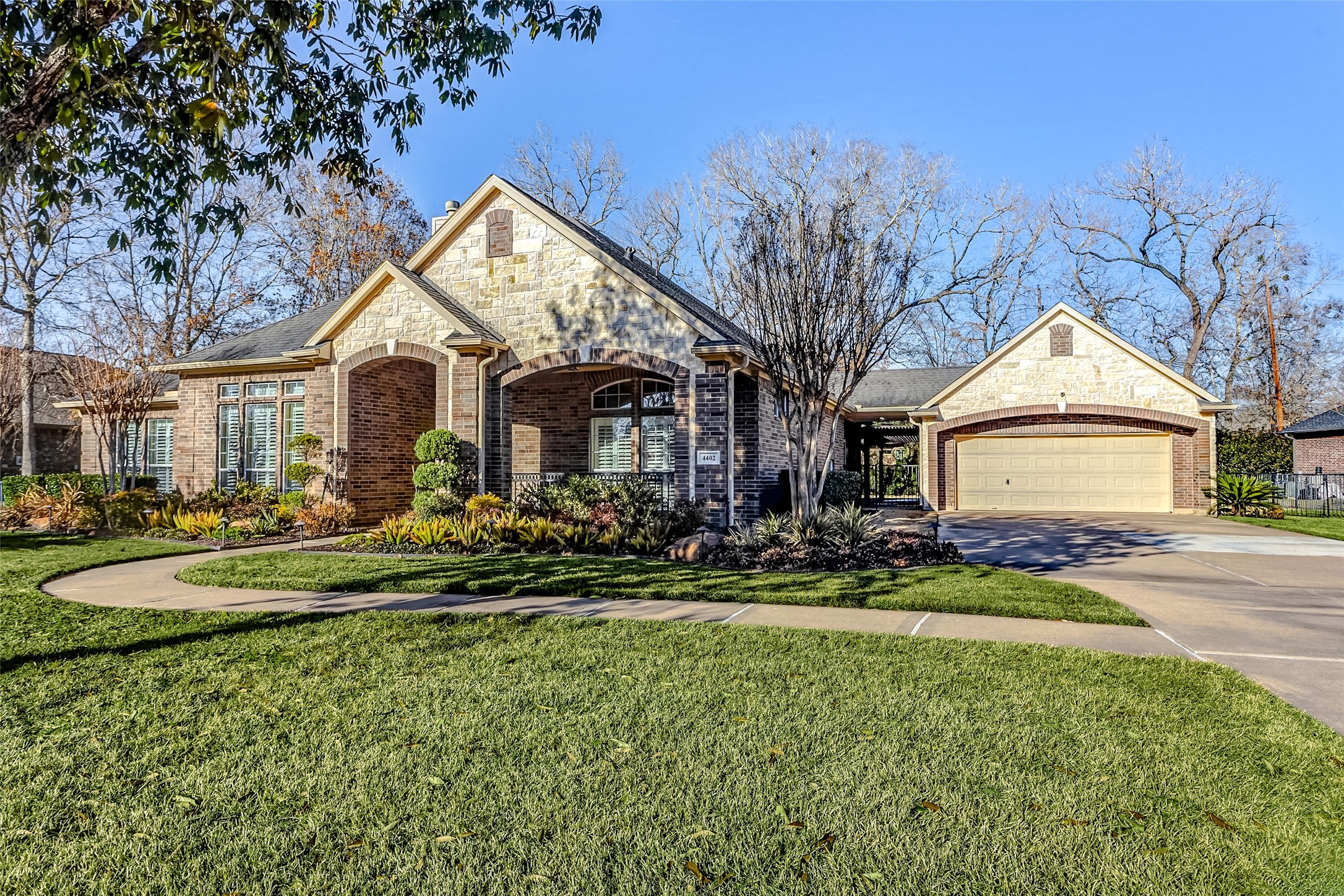 4402 Oxbow Circle W Fulshear TX 77441