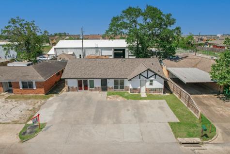 15307 Woodforest Boulevard Channelview TX 77530