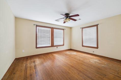 510 E Main Street Humble TX 77338
