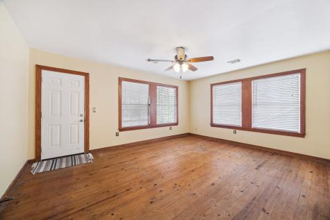 510 E Main Street Humble TX 77338
