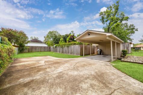 510 E Main Street Humble TX 77338
