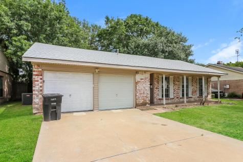 10819 Sagebluff Drive Houston TX 77089