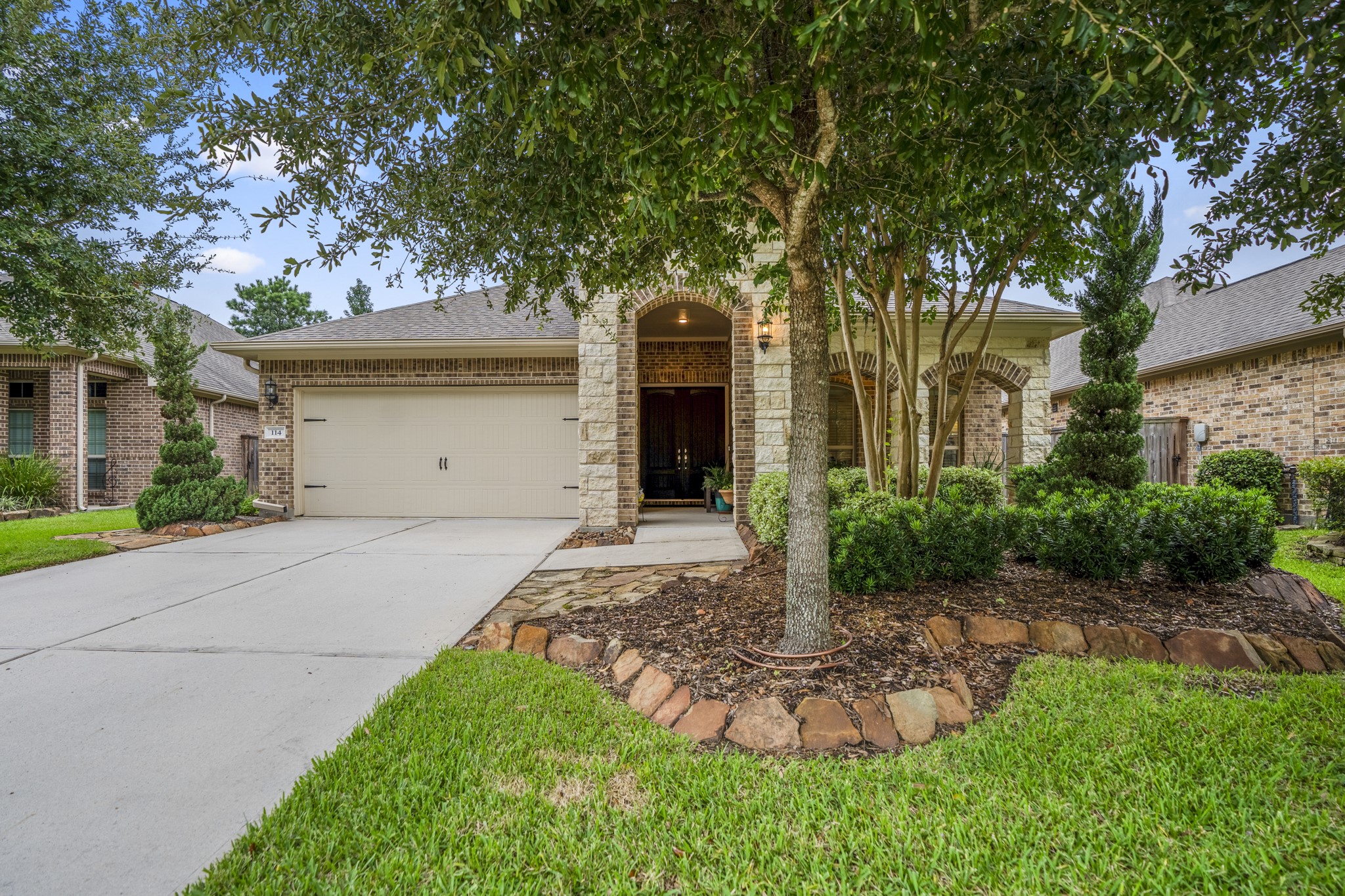 114 N Claret Cup Lane Montgomery TX 77316