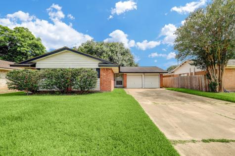 10014 Old Orchard Road La Porte TX 77571