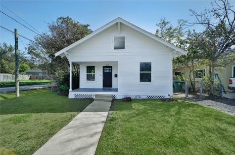 2520 Cochran Street Houston TX 77009