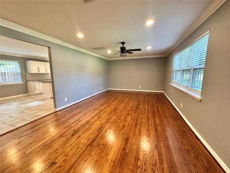 2206 S Houston Road Pasadena TX 77502