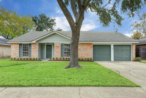 2838 Mayflower Landing Court Webster TX 77598