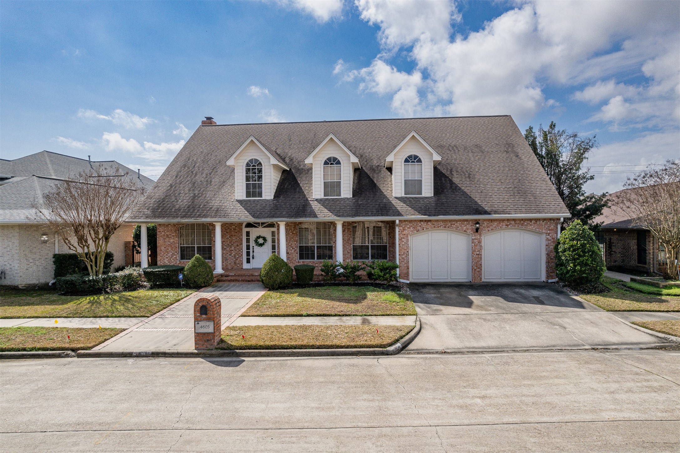 4603 Country Club View Baytown TX 77521