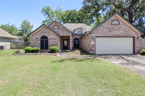 602 That Way Street Lake Jackson TX 77566
