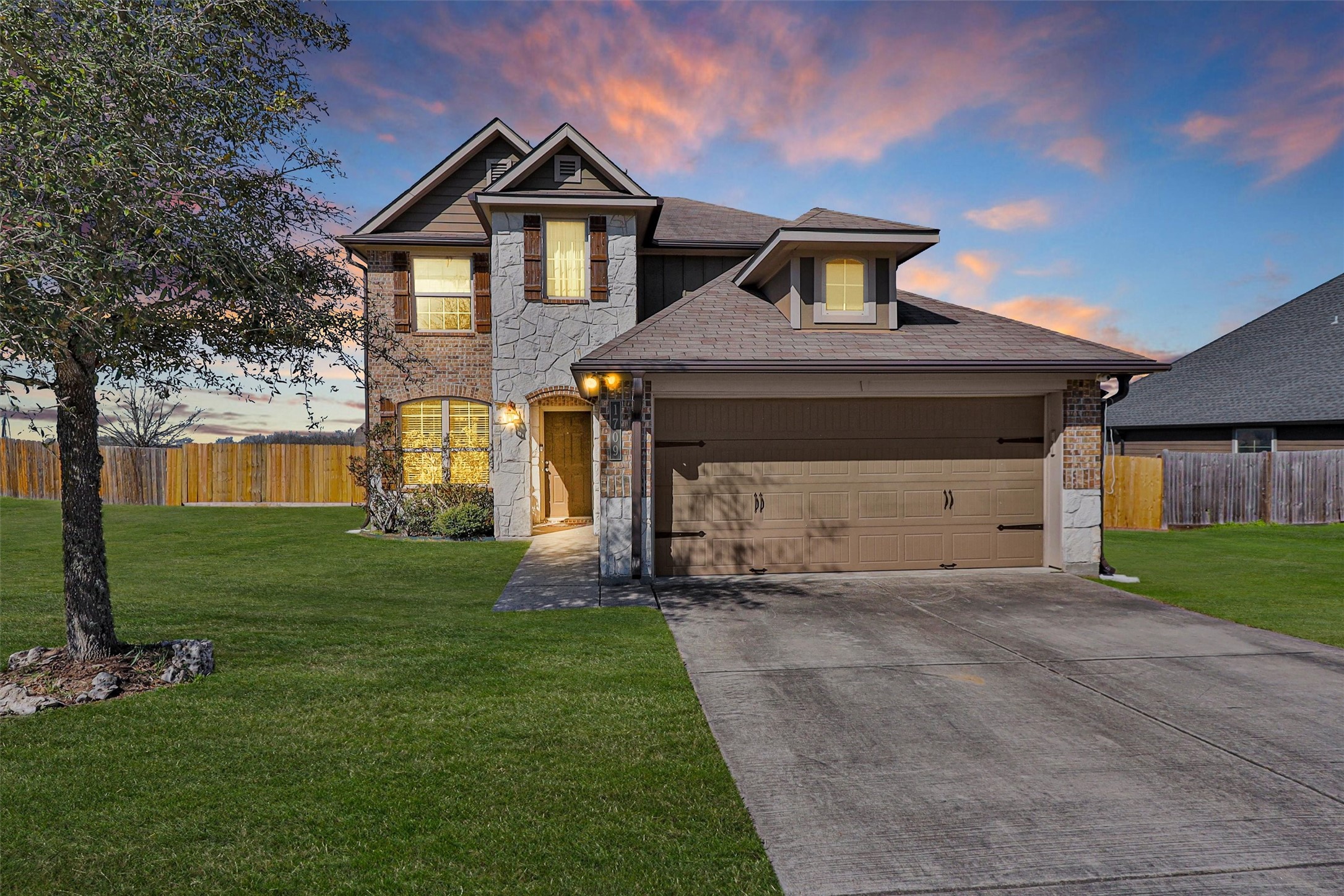 1709 Stone Ridge Drive Navasota TX 77868