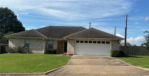 1611 Allison Street Brenham TX 77833