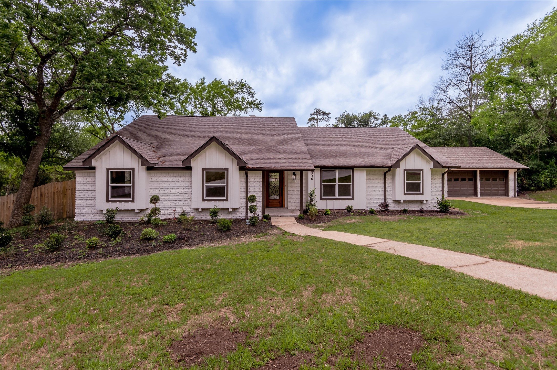 2536 Robinson Way Huntsville TX 77340